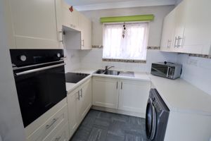 Kitchen- click for photo gallery